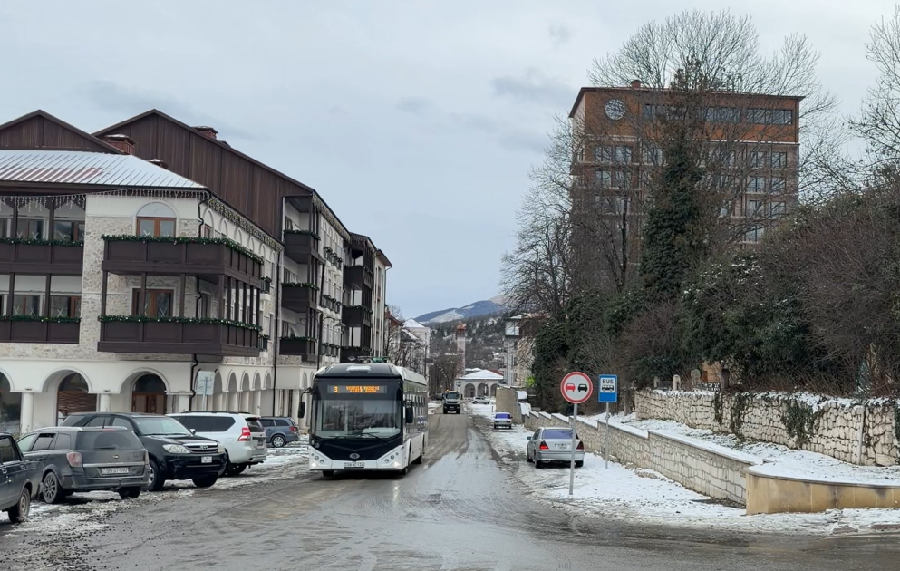 Şuşanın küçələri qardan təmizlənir