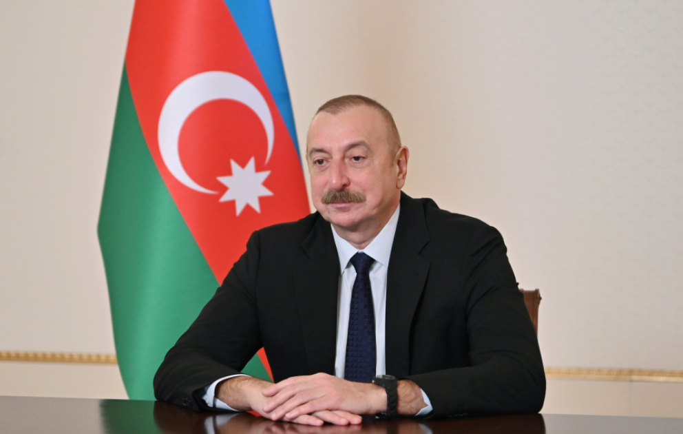 Президент Ильхам Алиев поделился видеороликом о посещении «Баку Белого города»
