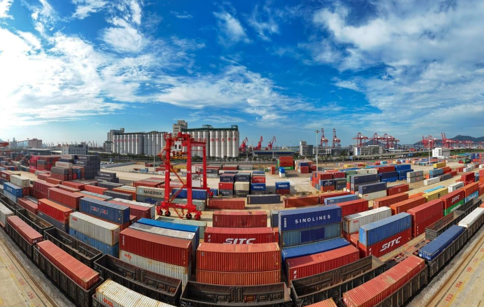 Azerbaijan expands capacity of Middle Corridor trade route