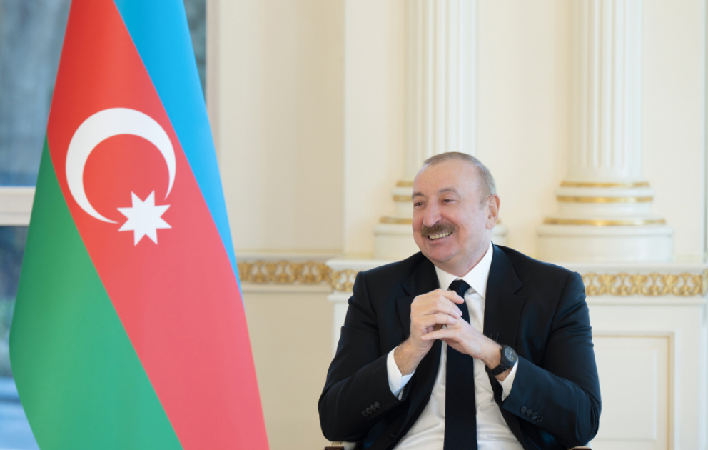 Prezident: Biz Bakının tarixi memarlıq ansamblını dəyişdirə bilmərik