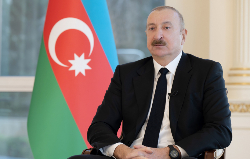 Azərbaycan Prezidenti: Biz bütün dövrlərdə dilimizi qorumuşuq