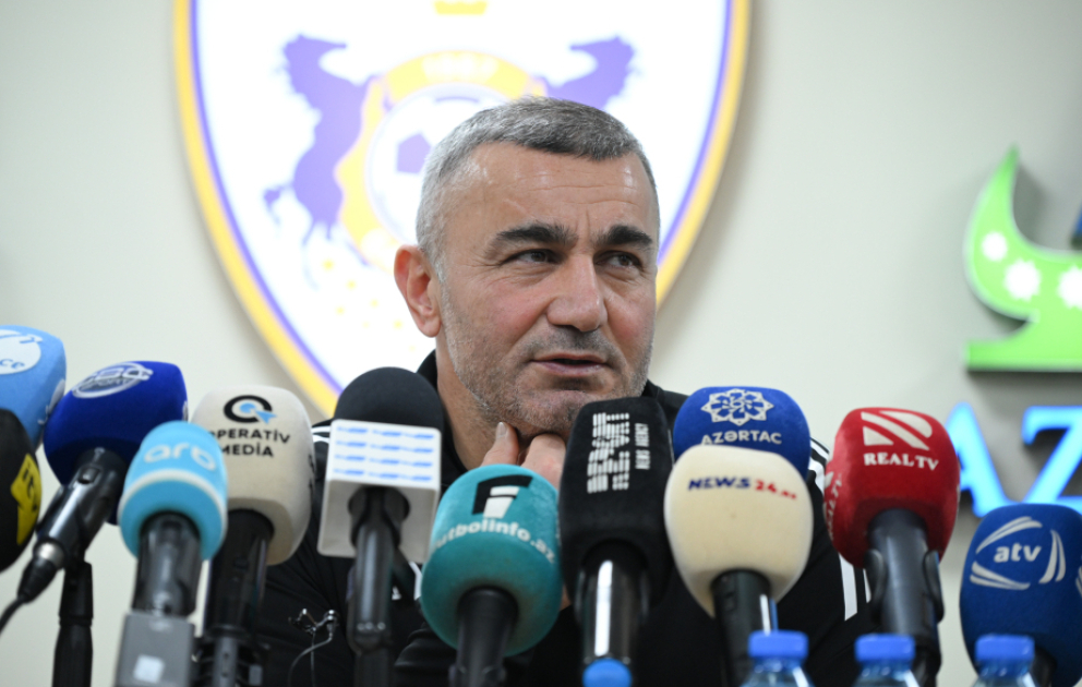 Qurban Qurbanov: Həm yerli, həm də əcnəbi futbolçularımıza maraq var
