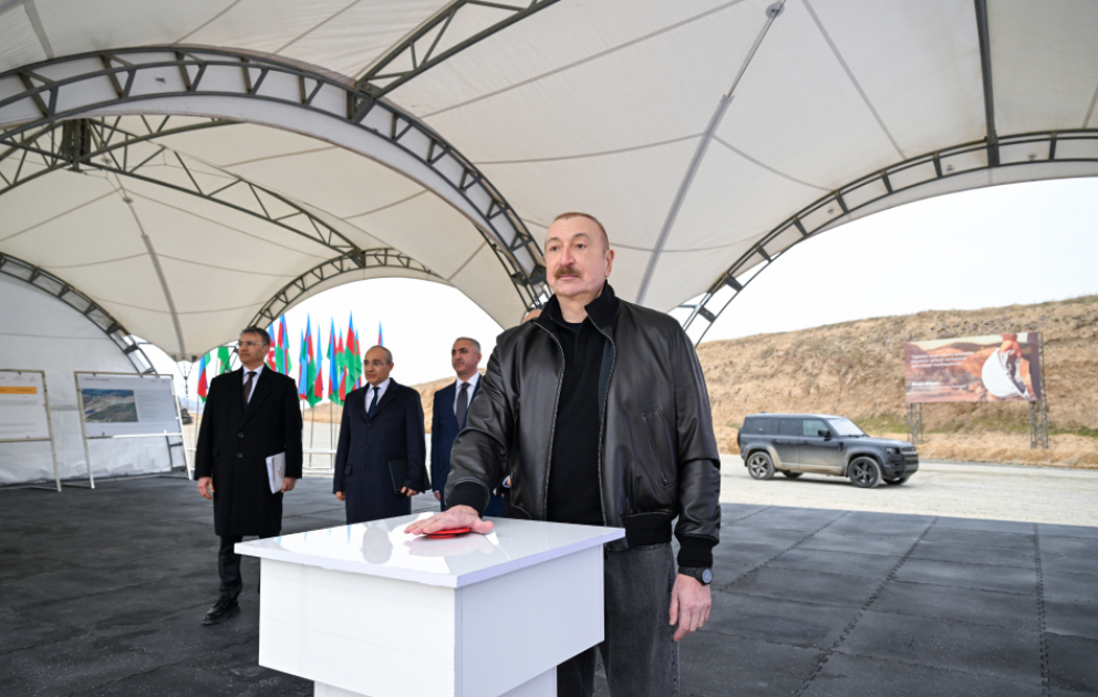 Visite du Complexe de traitement de minerais « Demirli » dans le district d’Aghdéré