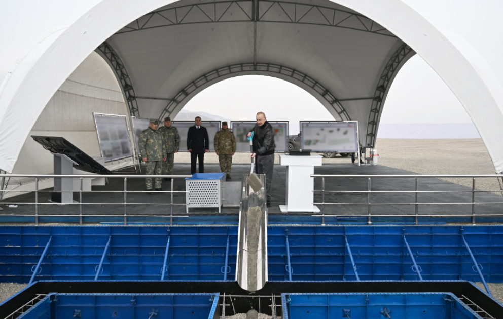 Präsident Ilham Aliyev legt Grundstein für Zentrum für Spezialeinsätze im Bezirk Aghdara