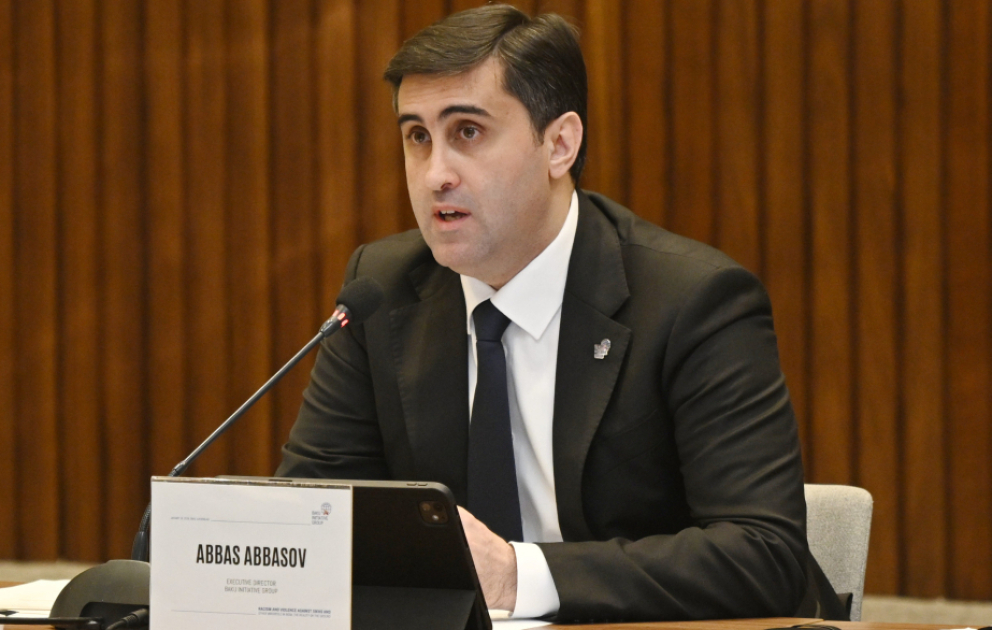 Аббас Аббасов: Ни одна конференция не способна в полной мере отразить убийства, нарушения прав человека и зверства, с которыми столкнулись сикхи