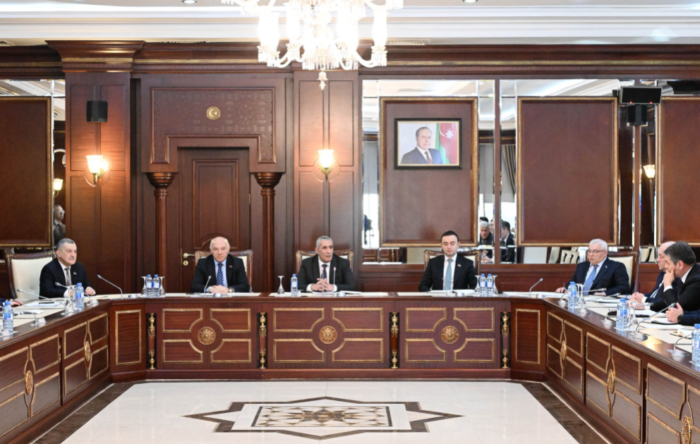 Parlamentin Regional məsələlər komitəsinin 2025-ci ilin payız sessiyasında gördüyü işlər məqbul hesab olunub