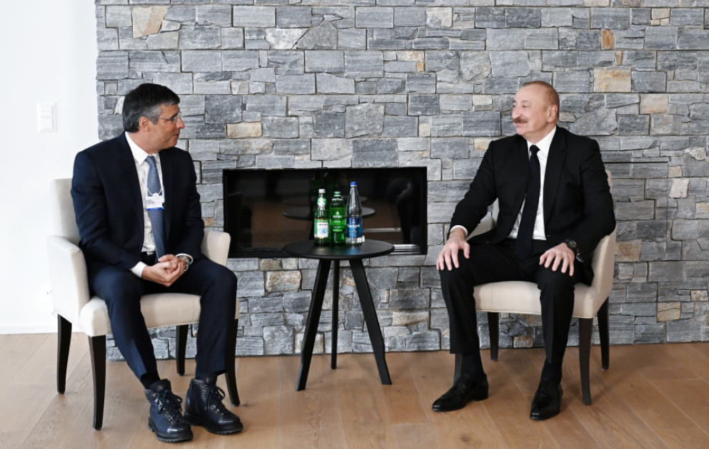 Präsident Ilham Aliyev trifft den Vorsitzenden der brasilianischen BTG Pactual in Davos