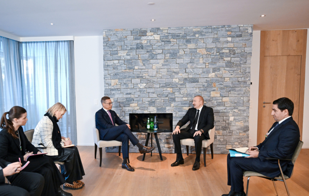 President Ilham Aliyev met with President of Finland in Davos