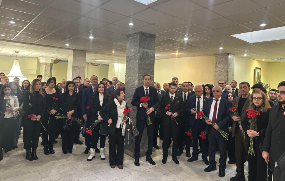 Azərbaycanın Rusiyadakı səfirliyində 20 Yanvar faciəsinə həsr olunmuş matəm tədbiri keçirilib