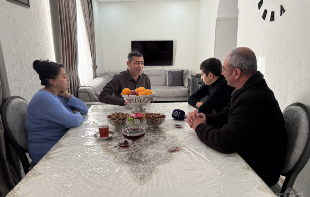 Hadrutda qayıdış sevinci: qəsəbəyə ilk köçənlərdən olan Mustafayevlər ailəsi yeni həyata başlayıb