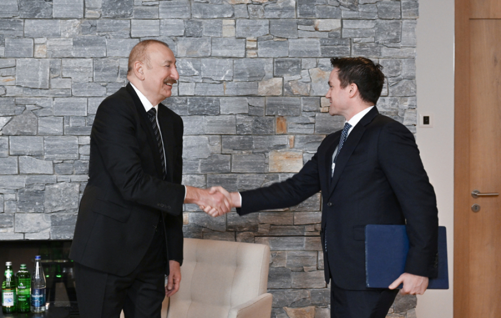 Davos: Präsident Ilham Aliyev trifft Präsident von Brookfield Asset Management