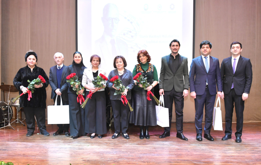 “Üzeyir Hacıbəyli mükafatı”nın təqdimatı olub