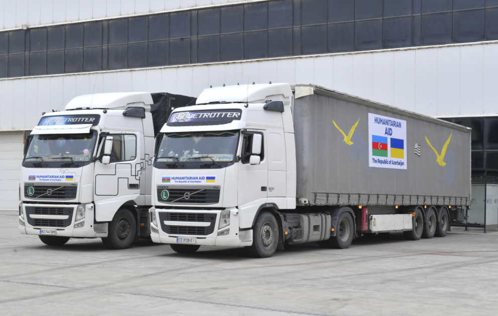 Azerbaijan sends another batch of humanitarian aid to Ukraine