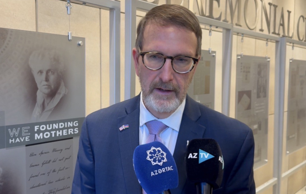 Qlen Hovard: ABŞ Azərbaycanın strateji əhəmiyyətini yaxşı başa düşür