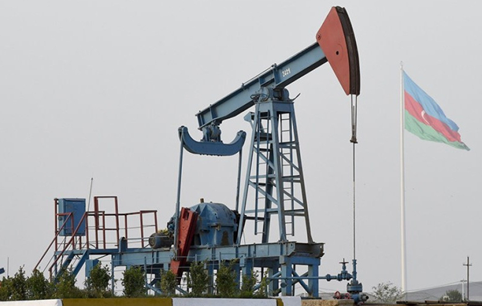 Azerbaijani oil price exceeds $70