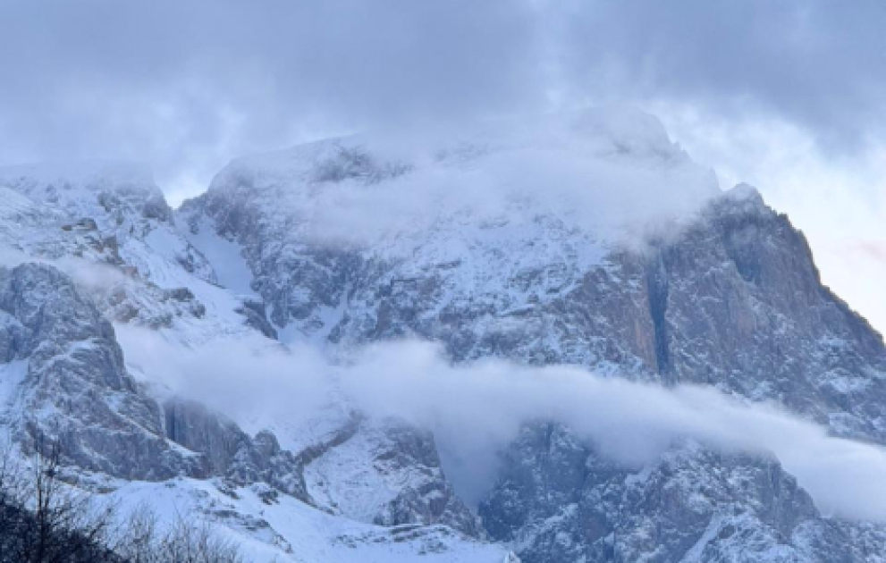 Winter miracle of the Caucasus: The frozen waterfall of Laza village
