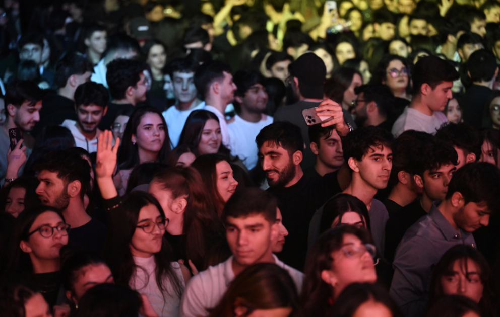 Üç mindən çox gəncin iştirakı ilə Gənclər Gününə həsr olunan “GəncLAND” Festivalı keçirilib