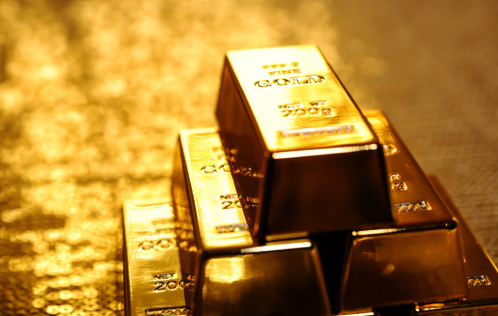 Le prix de l’or enregistre une chute de plus de 163 dollars