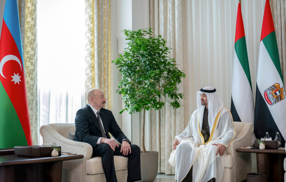 President Ilham Aliyev met with President of the United Arab Emirates in Abu Dhabi