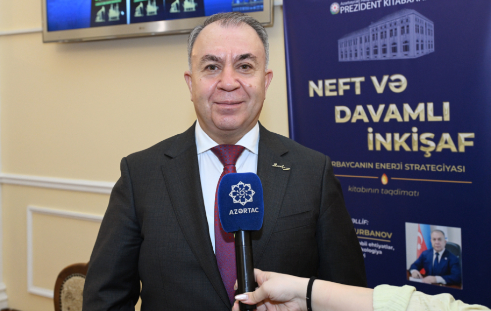 Sadiq Qurbanov: Kitab Azərbaycanın neft tarixinin müxtəlif mərhələlərini sistemli şəkildə əhatə edir