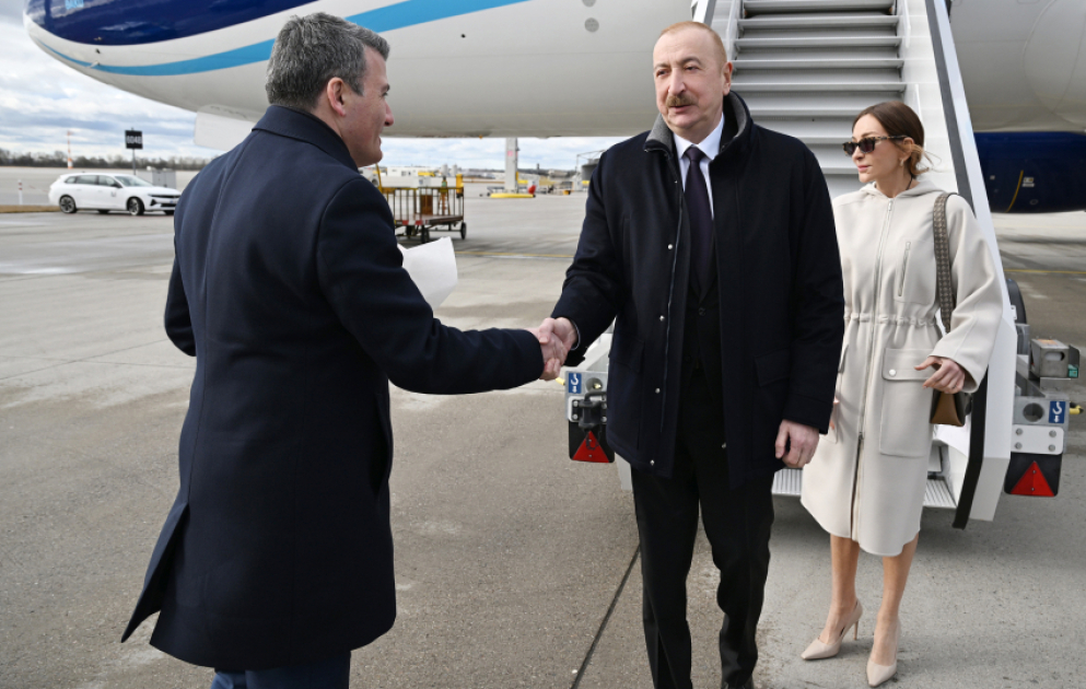 Präsident Ilham Aliyev zu Besuch in Deutschland eingetroffen