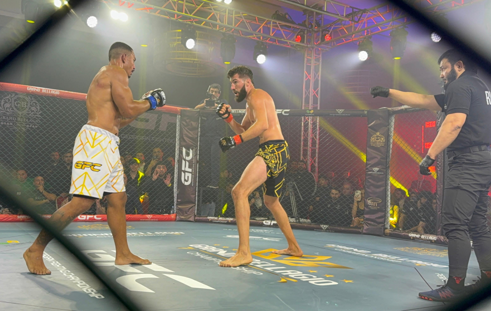 Azərbaycanlı idmançı Alim Nəbiyev MMA üzrə ardıcıl olaraq üçüncü qələbəsini qazanıb