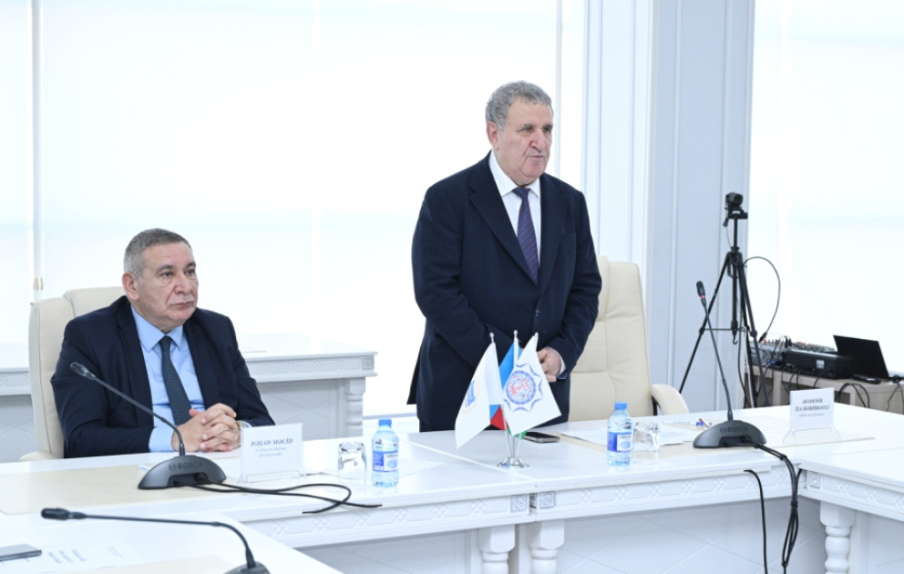 AMEA-nın prezidenti: Dilin daxili imkanlar hesabına zənginləşdirilməsinin əsas istiqamətlərindən biri yeni söz yaradıcılığıdır