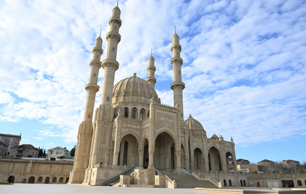 Heydar-Moschee - Größter religiöser Komplex im Südkaukasus