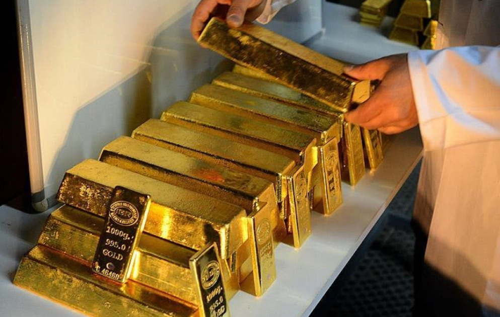 Золото подорожало на мировом рынке почти на 99 долларов