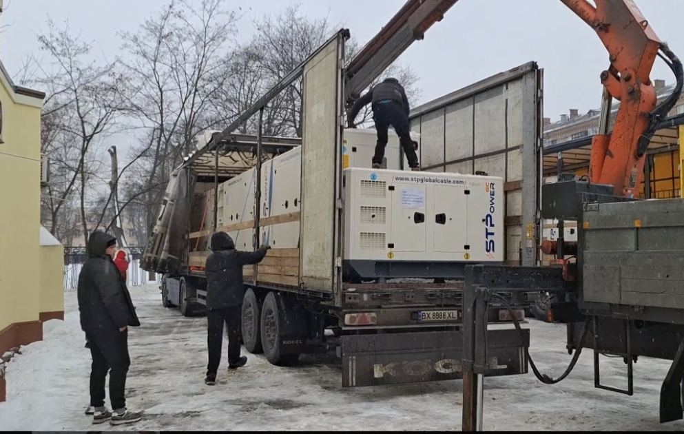 Очередной гуманитарный груз Азербайджана передан городу Киев