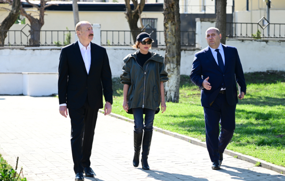 Prezident İlham Əliyev Xocavənd şəhər və Xocavənd kənd sakinləri ilə görüşüb