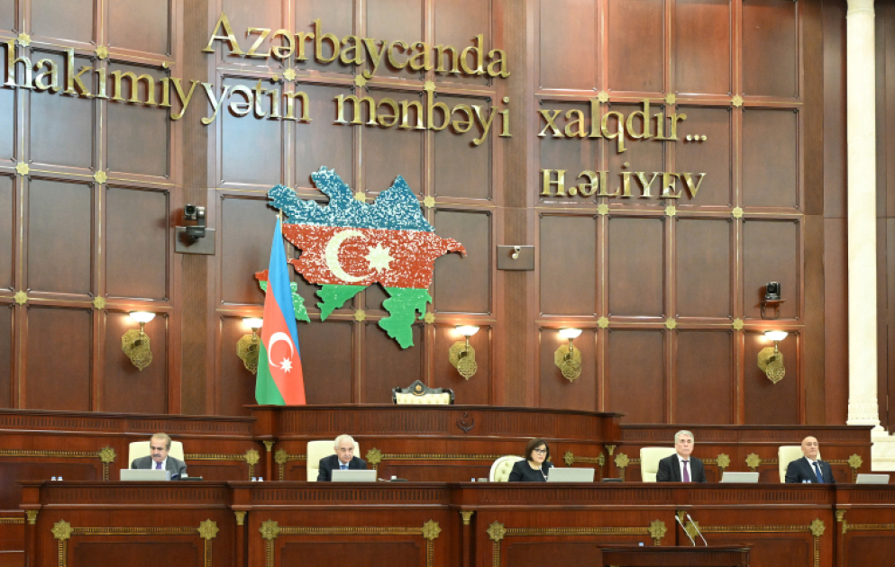 Milli Məclisin plenar iclasında bir sıra qanun layihələri qəbul edilib