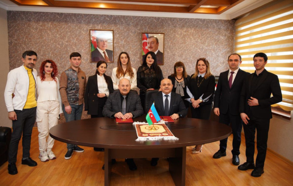 Milli Dram Teatrı ilə Şəki Teatrı arasında əməkdaşlıq memorandumu imzalanıb