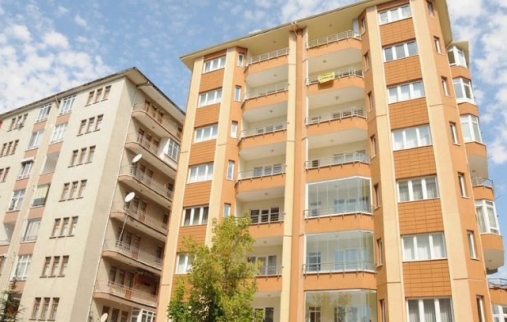 Xarici ölkə vətəndaşlarının Azərbaycanda mənzil bazarına marağı artıb