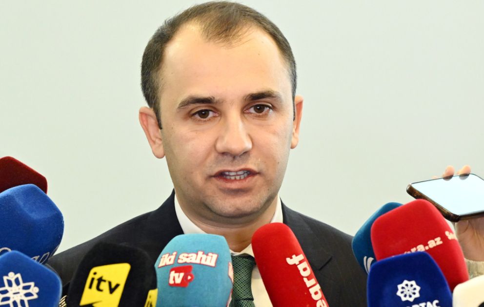 Kənan Kərimzadə: Yaxın zamanda ictimai nəqliyyatda endirimlər tələbələrə də şamil olunacaq