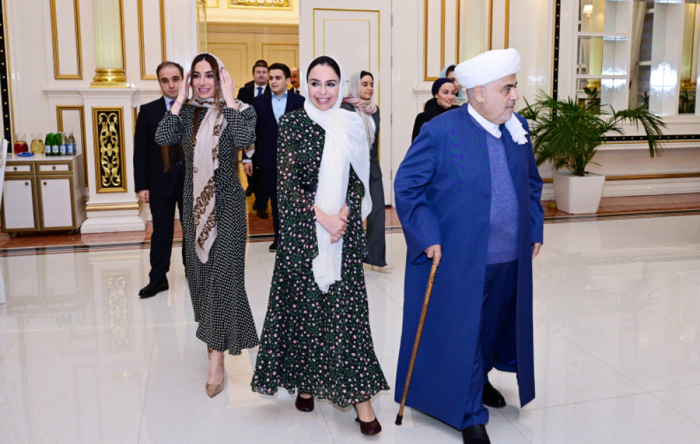 Chairman of Caucasus Muslims Office hosts Iftar ceremony on occasion of holy month of Ramadan