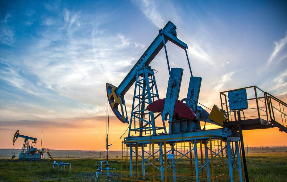 Oil prices drop in global markets