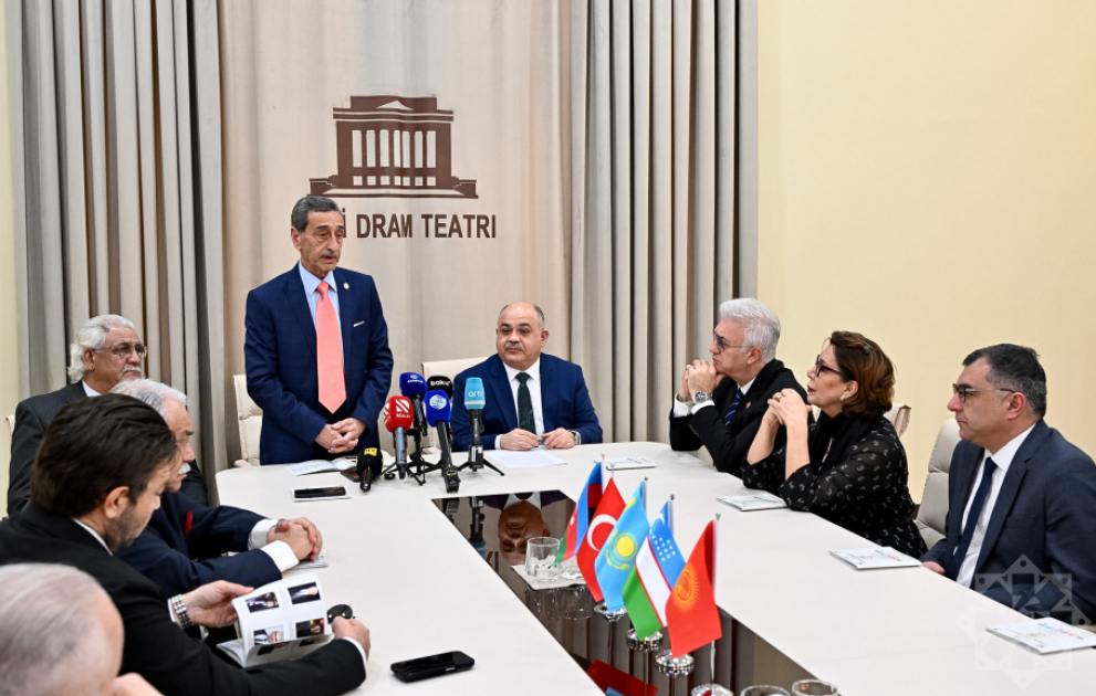 Akademik Milli Dram Teatrında Milli Teatr Günü münasibətilə təntənəli tədbir