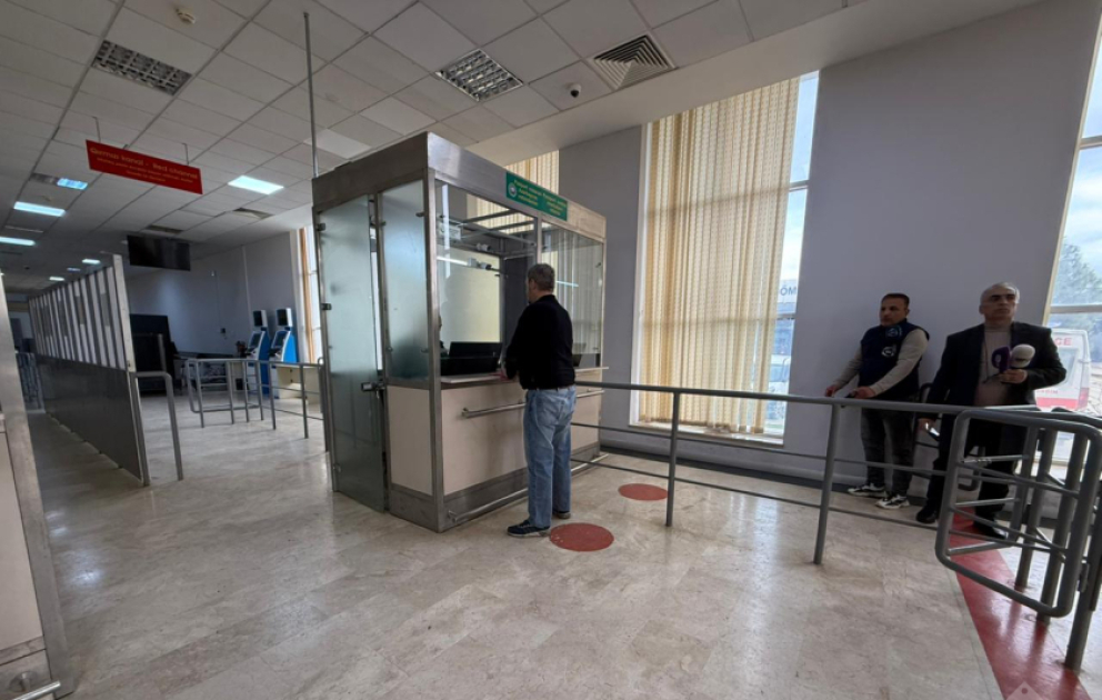 İsveçrənin İrandakı səfiri və səfirliyin üzvləri təxliyə olunublar