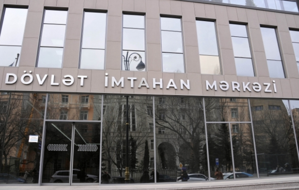 Buraxılış imtahanında proqramdan kənar suallar salınıb? RƏSMİ AÇIQLAMA