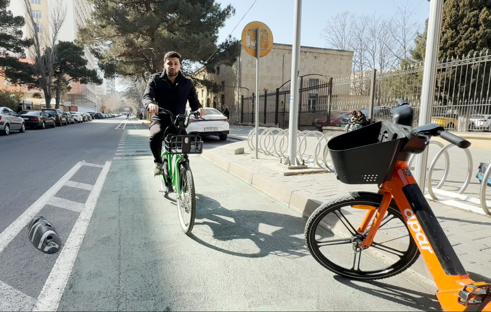 Şəhərdə yeni hərəkət ritmi: mikromobillik zolaqları boş qalmır