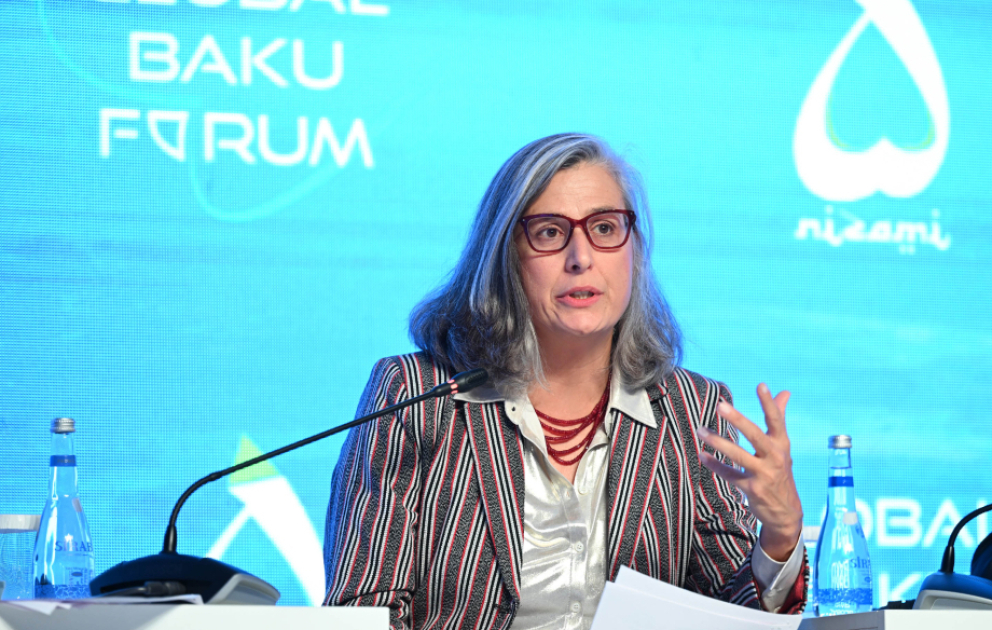 Anaklaudia Rosbax: Mənzil böhranının aradan qaldırılması üçün sistemli dəyişikliklərə ehtiyac var