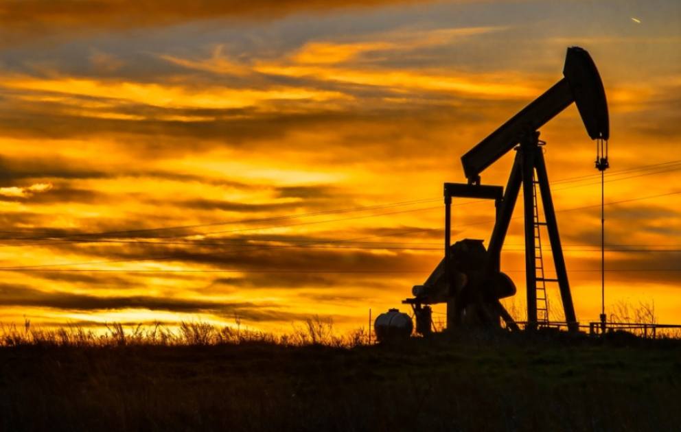 На мировых биржах цена на нефть подорожала