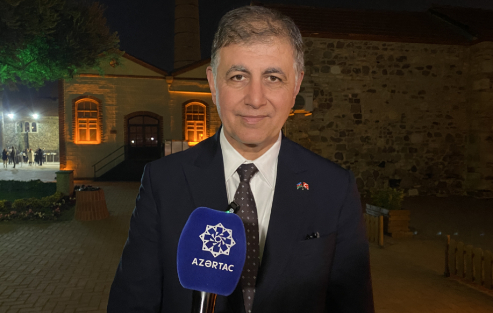 İzmir Böyükşəhər Bələdiyyəsinin sədri: Qarşılıqlı səfərlərin təşkili vacibdir