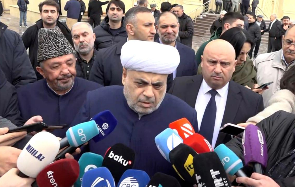 Allahşükür Paşazadə: Dua edirik ki, müharibələr tezliklə dayansın