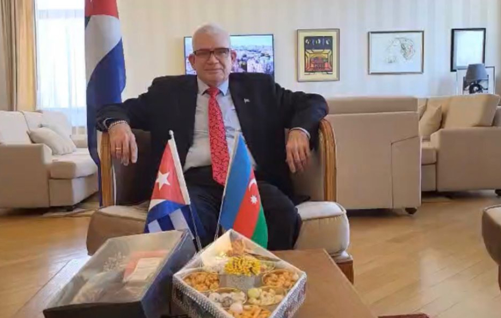 Səfir: Bu gözəl bayramda Kuba adından sizə sülh, rifah və dünyanın bütün gözəlliklərini arzulayıram