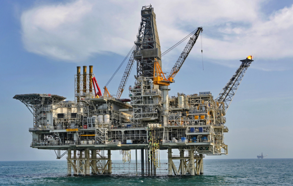 Azerbaijani oil price declines in global markets