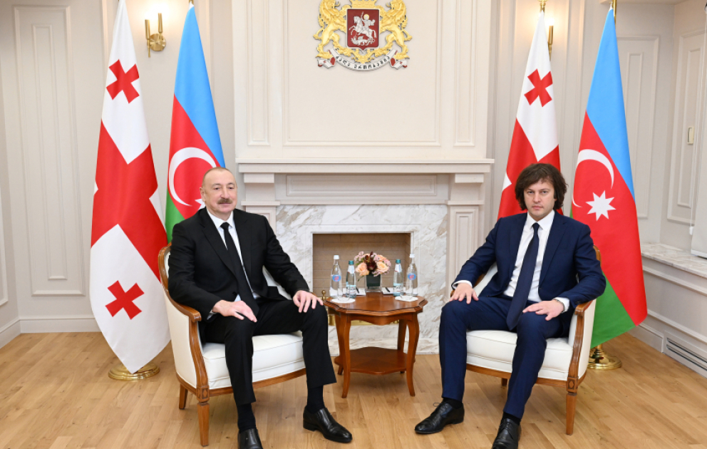 Prezident İlham Əliyevin Gürcüstanın Baş naziri İrakli Kobaxidze ilə təkbətək görüşü olub