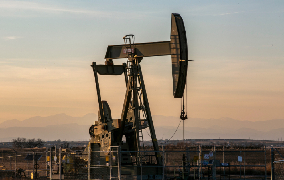 Les cours du pétrole reculent fortement sur les bourses mondiales