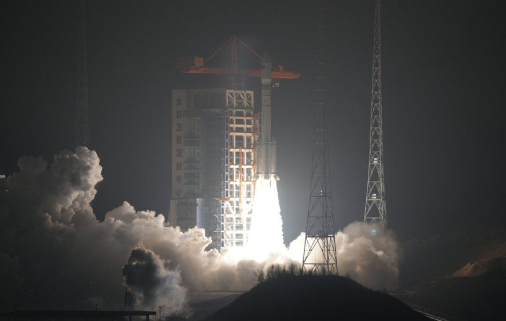La Chine lance un nouveau groupe de satellites Internet